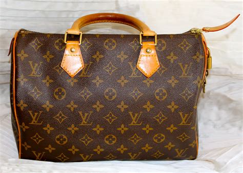 bauletto louis vuitton arancione|Tutti i segreti sulle borse e i bauli di Louis Vuitton .